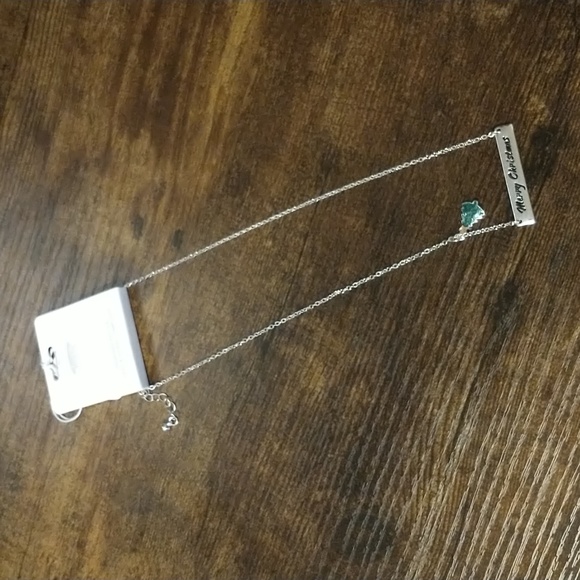 🎁 Icon Merry Christmas Tree Necklace - Picture 1 of 3